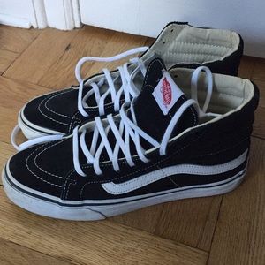Black high top vans